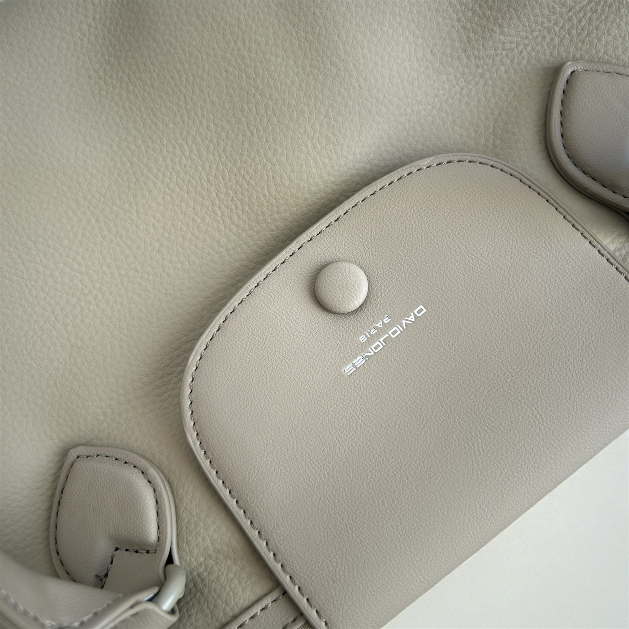 photoroom_20251119_50122-p-m